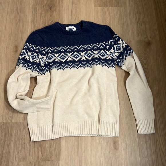 Old Navy Other - Men’s Old Navy sweater